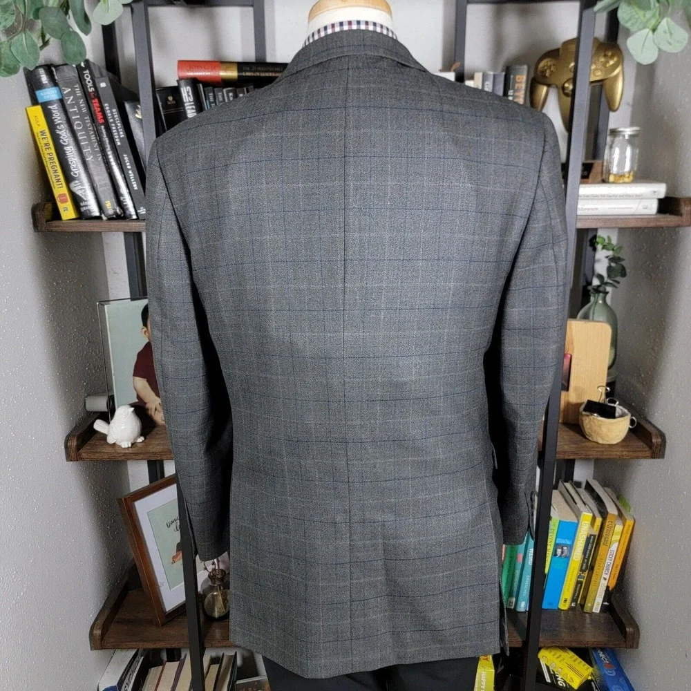 Pronto Uomo Platinum Men's Sport Coat Two Button Gray Plaid Herringbone Size 42R